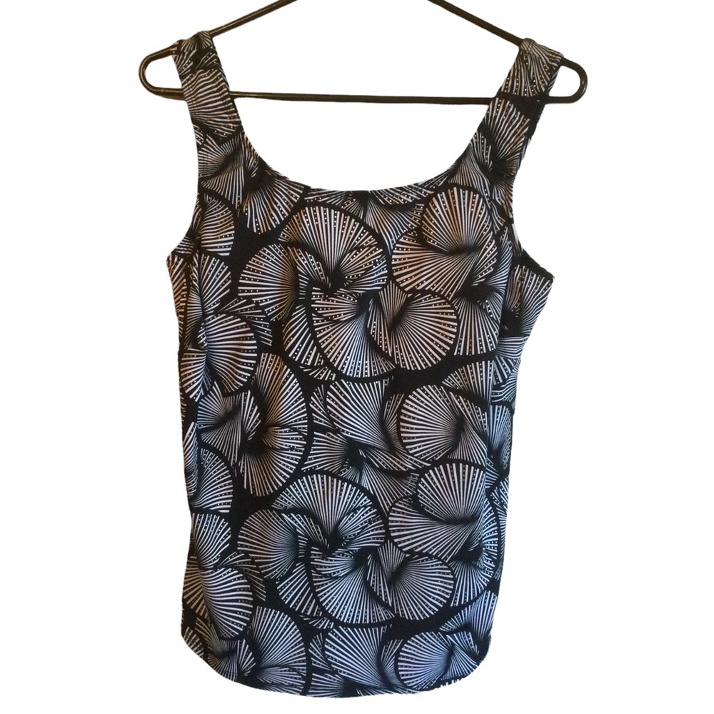 T.H.E. Black & White Tankini Top